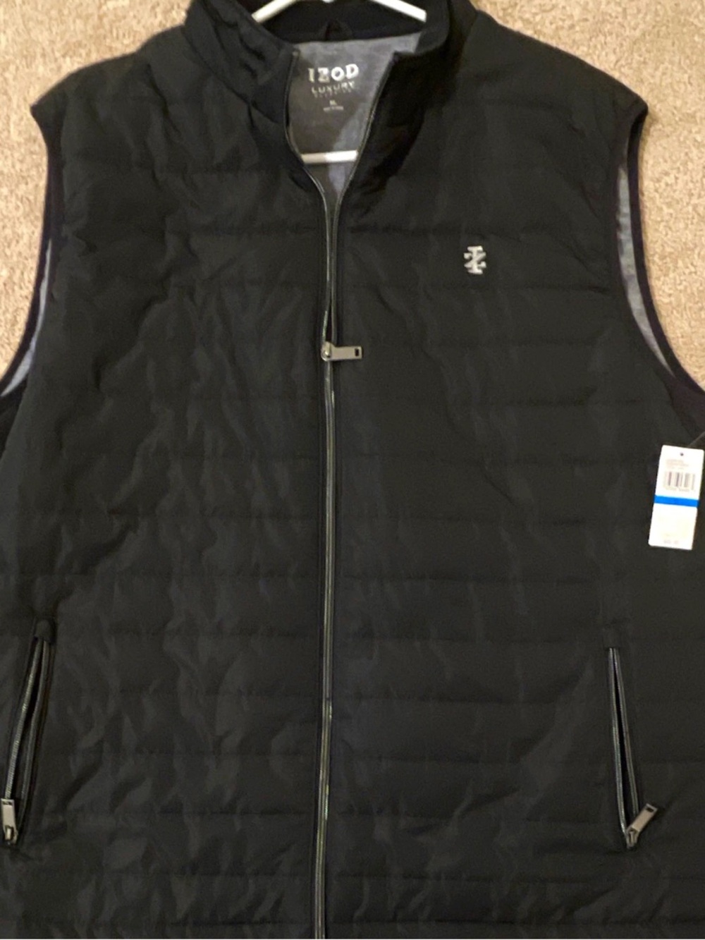Izod Black Quilted Puffer Vest with Zip Pockets